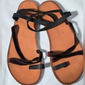 Free People Isle Of Capri Velvet Flat Sandals